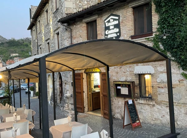 The Inn in the Castle