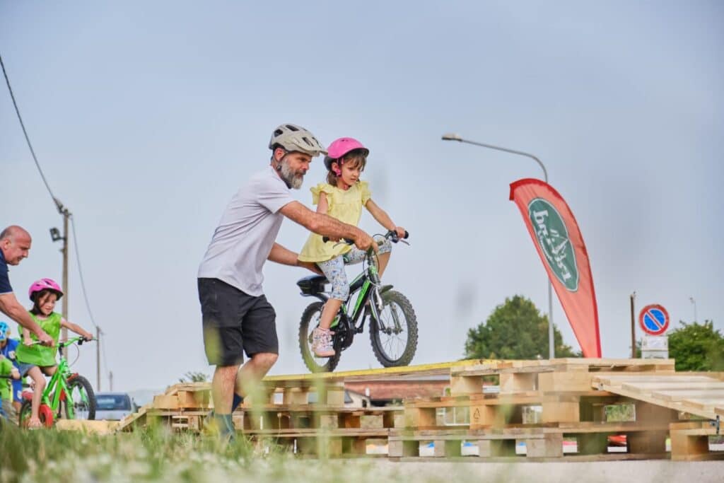 448251122 26095128580085661 8886285767766937036 n