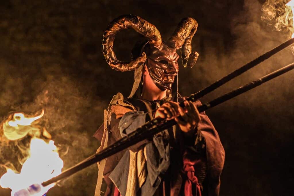 530453256 640269322432509 8710642244654991585 n